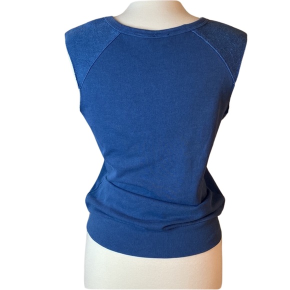 JUNK FOOD sleeveless blue “free spirit” graphic tank top - Picture 2 of 4